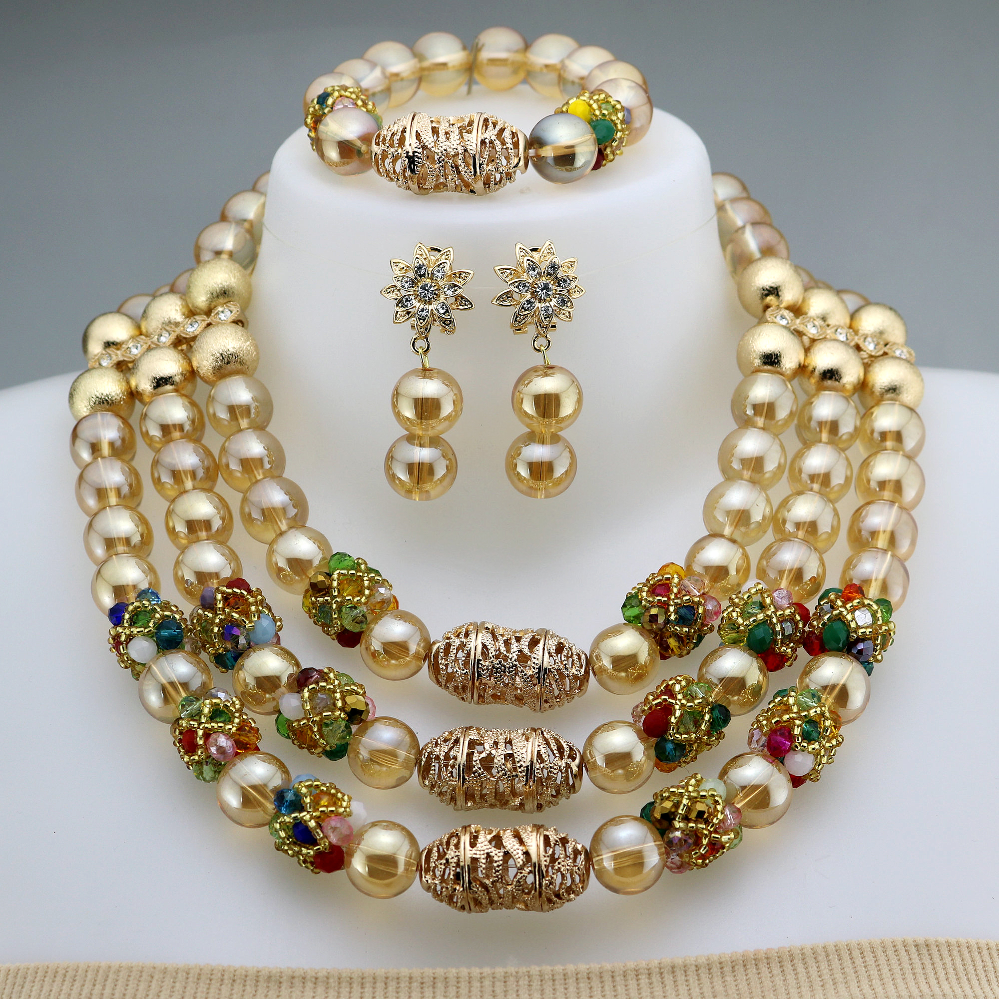 Kundan with hydro crystal necklace earrings mangtika set Maroon in Col –  Swatam Fashion